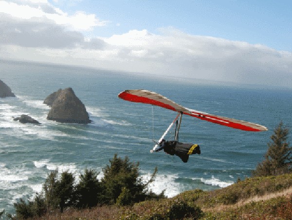Hang Gliding in Pacific City - and the Pacific Ocean